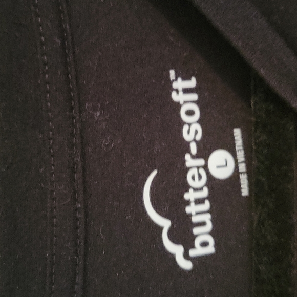 Butter Soft Scrub Top Layering T's - Picture 5 of 5